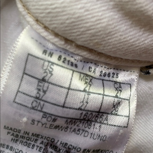 White denim shorts - Picture 4 of 5